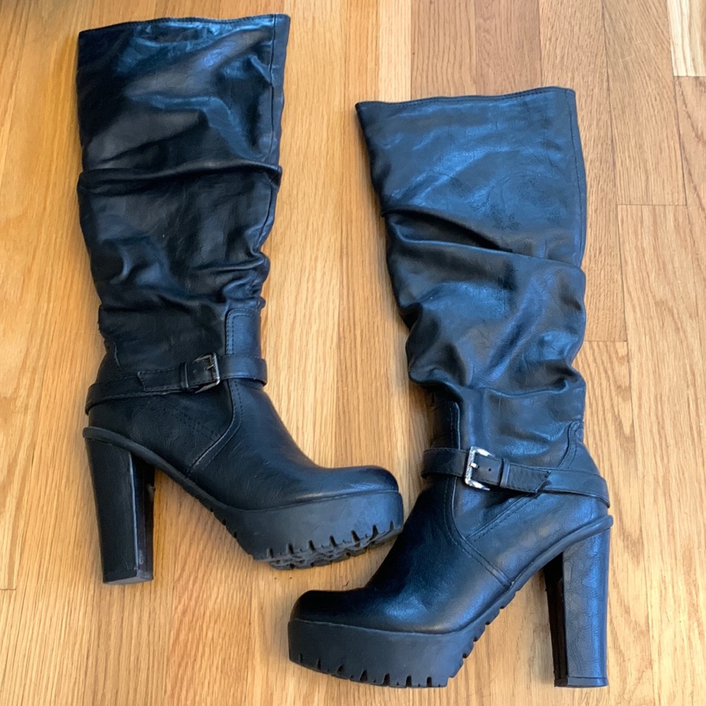 G by Guess black boots size 6.5